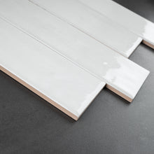 CYR-WHIT-S312 Cyra White Polished Subway Tile 2.95 in. x 11.81 in. Ceramic Wall Tile