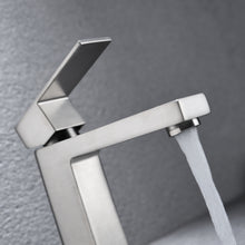 F6001-02 Luende Modern Single-Handle Bathroom Faucet (brushed nickel)