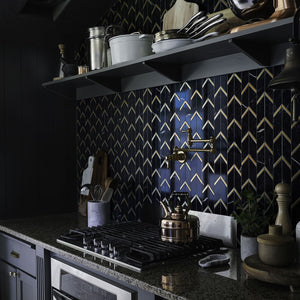 TNNGG-03 Triangle Arrow Chevron Black and Gold Polished Marble Mosaic Tile Backsplash