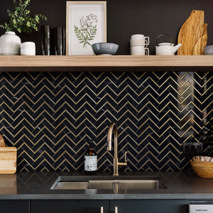 TNNGG-04 Herringbone Black and Gold Polished Marble Mosaic Tile Backsplash